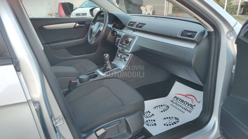 Volkswagen Passat B7 1.6 TDi /BLUEMOTION/