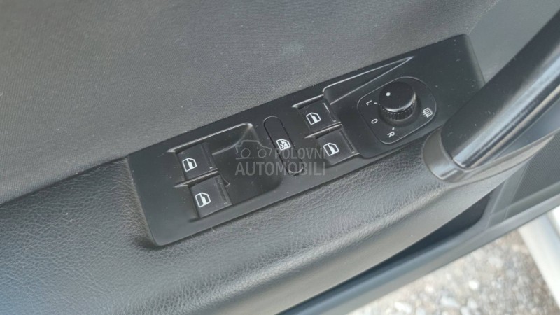 Volkswagen Passat B7 1.6 TDi /BLUEMOTION/