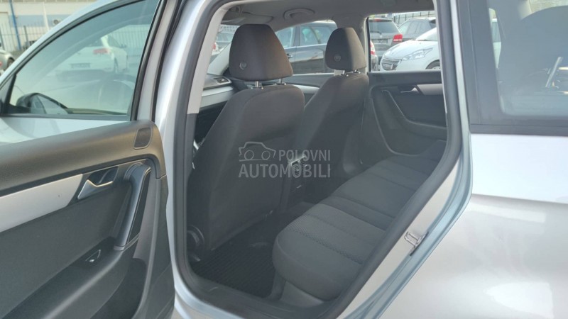 Volkswagen Passat B7 1.6 TDi /BLUEMOTION/
