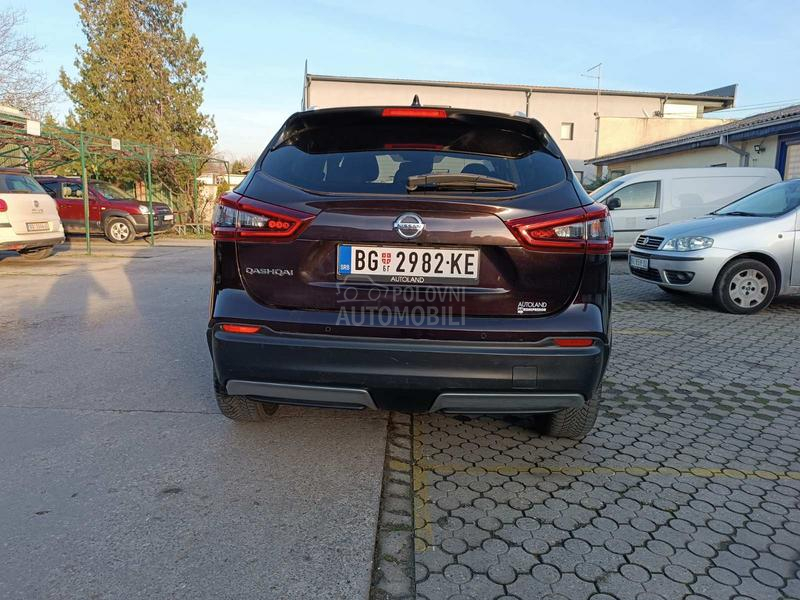 Nissan Qashqai 1.3 tCe CVT
