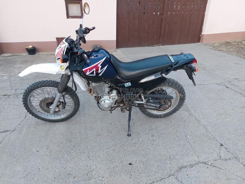 Yamaha XT