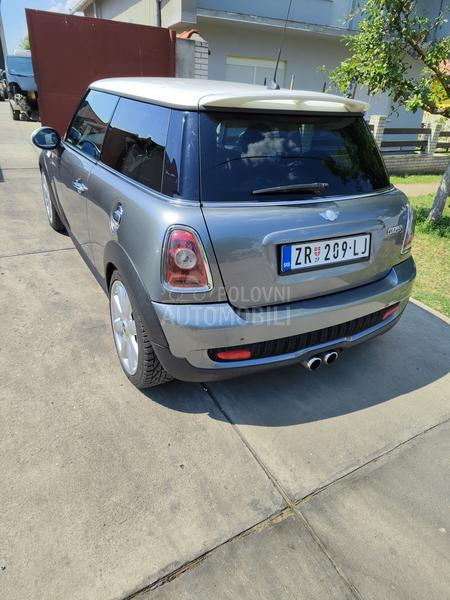 MINI Cooper S Cooper s