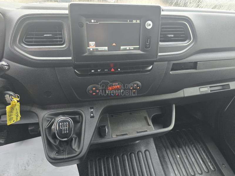 Renault Master 2.3 dci kocka 24m3
