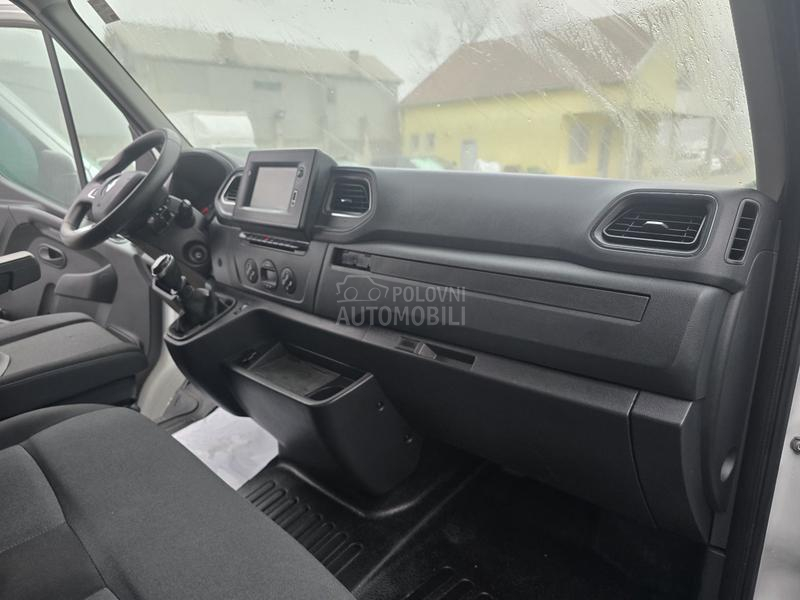 Renault Master 2.3 dci kocka 24m3