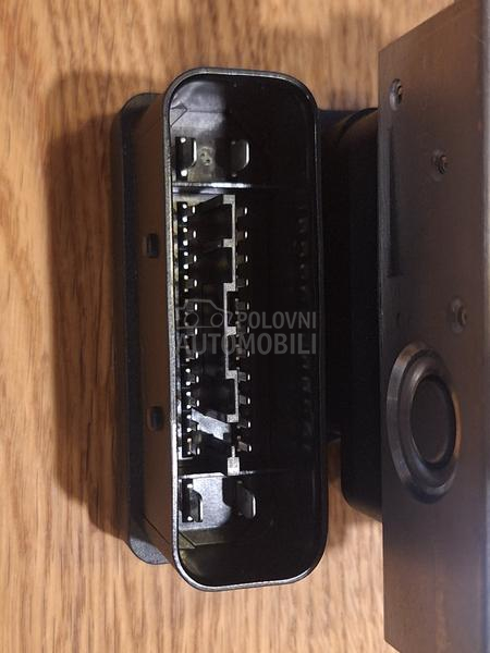 ABS pumpa sa elektronikom
