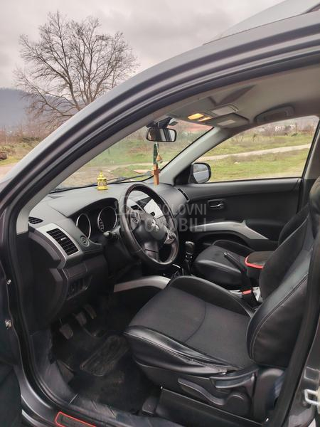 Mitsubishi Outlander 2.0