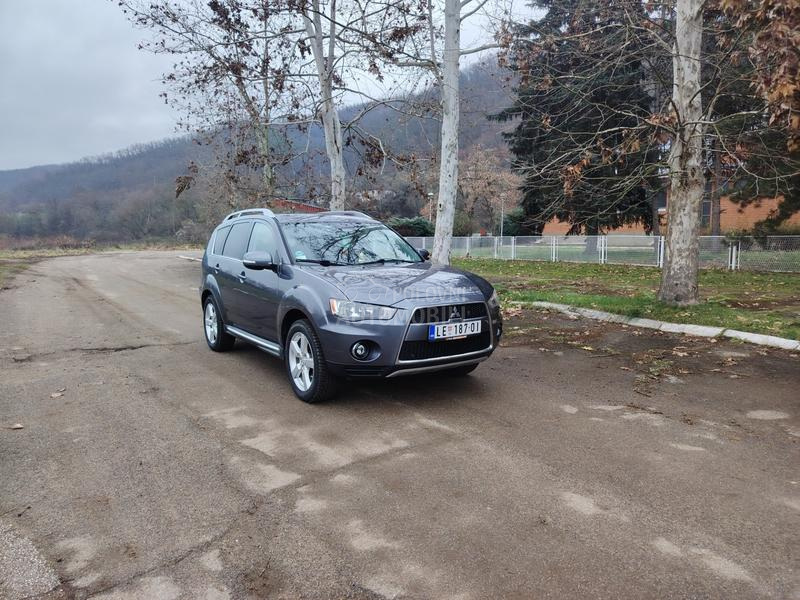 Mitsubishi Outlander 2.0