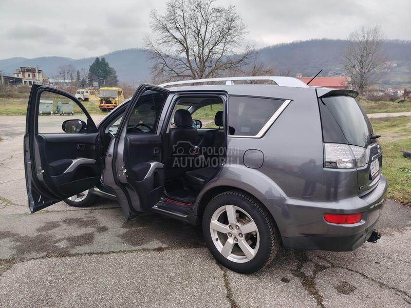 Mitsubishi Outlander 2.0