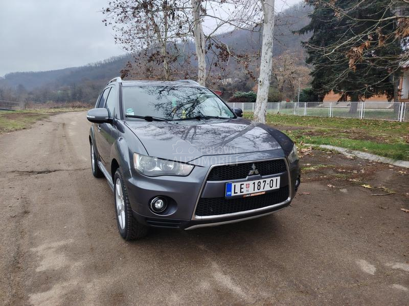 Mitsubishi Outlander 2.0