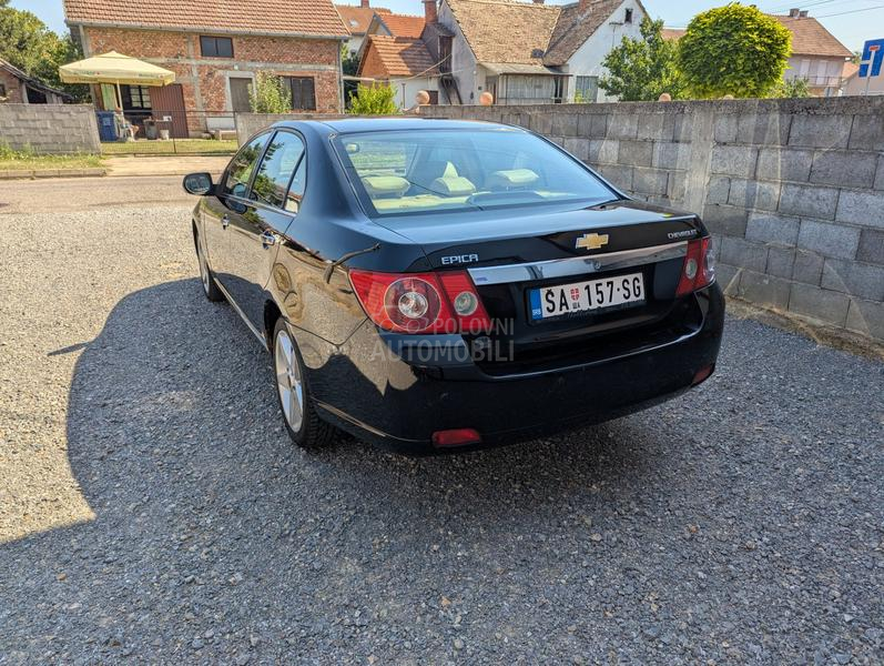 Chevrolet Epica 