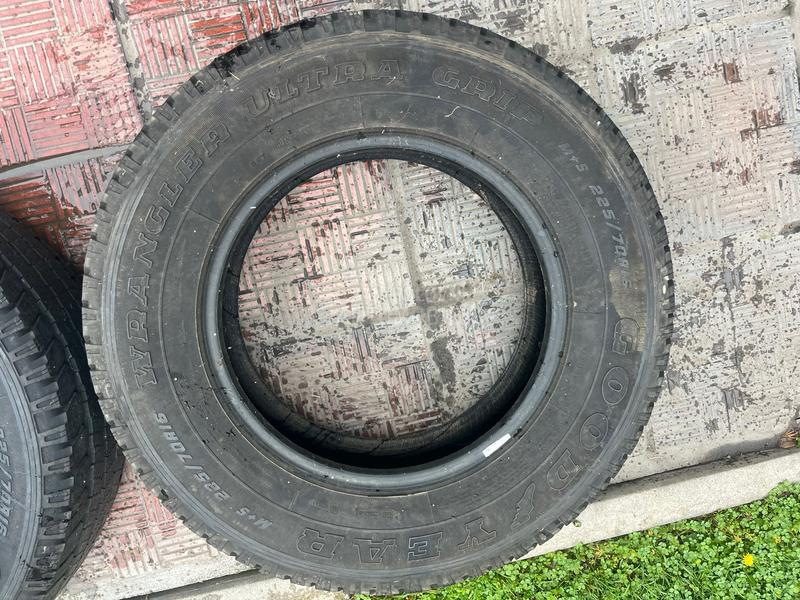 Goodyear 225/70 R16 Sve sezone