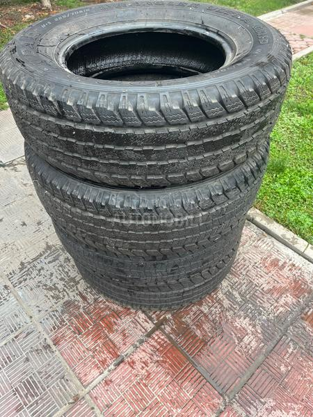 Goodyear 225/70 R16 Sve sezone