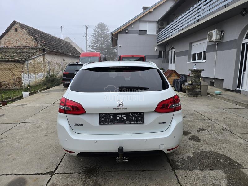 Peugeot 308 1.6e-HDI//PERLA/PAN