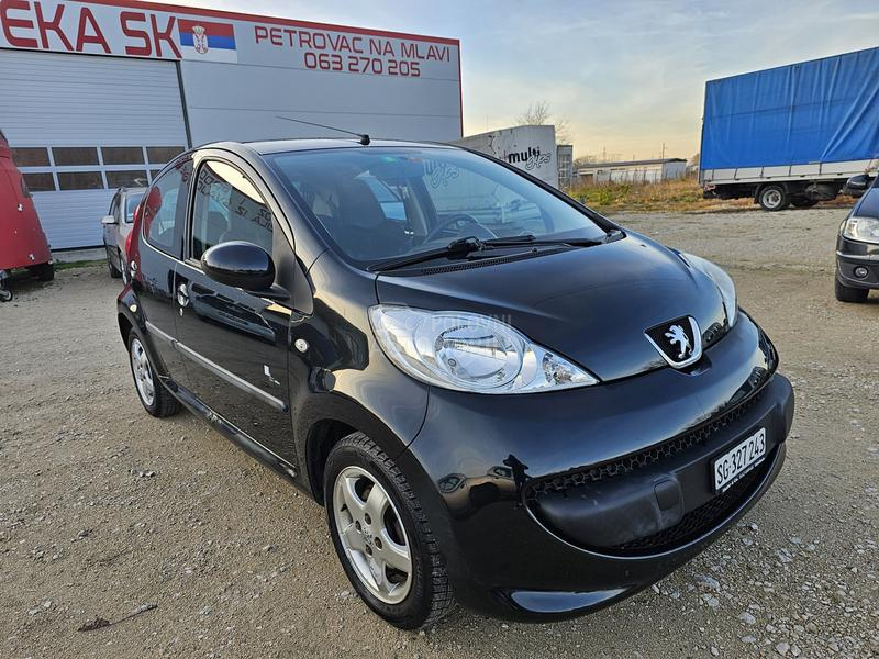 Peugeot 107 1.0L iz CH
