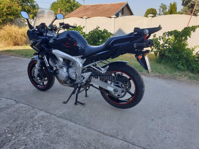 Yamaha FZ6S