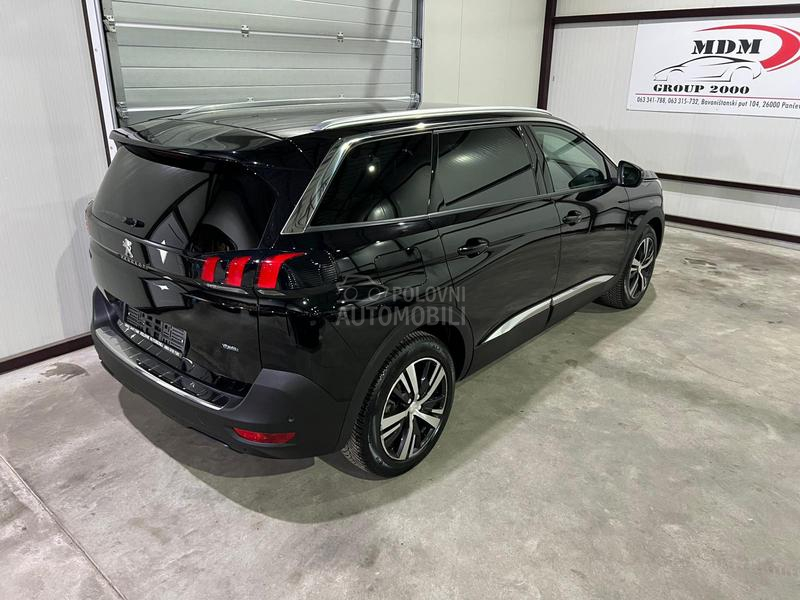 Peugeot 5008 1,5hdi ALLURE