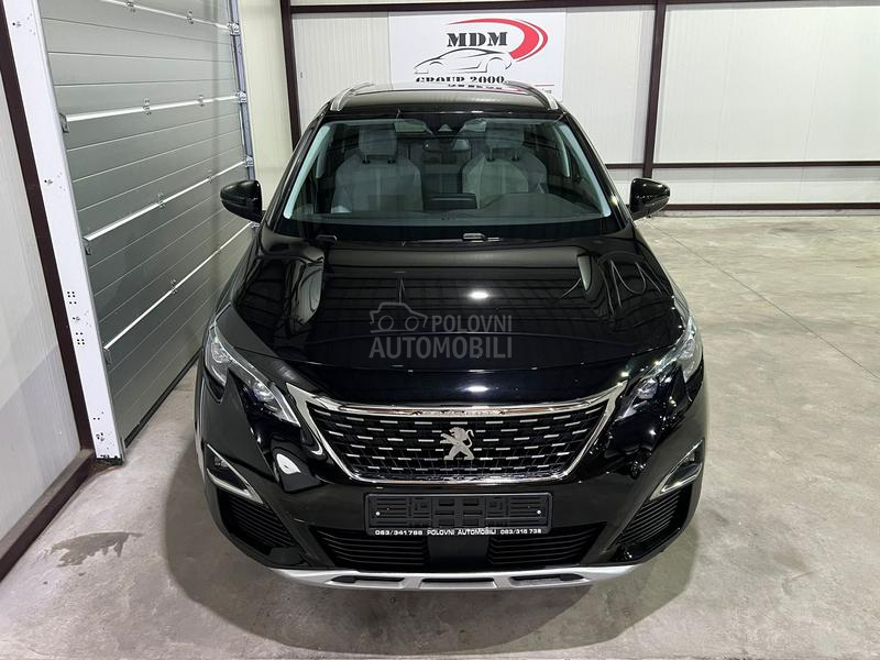 Peugeot 5008 1,5hdi ALLURE
