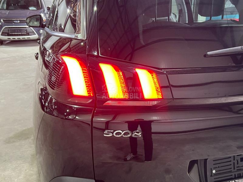 Peugeot 5008 1,5hdi ALLURE