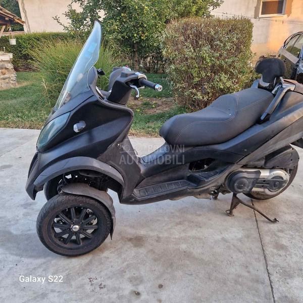 Piaggio Mp3