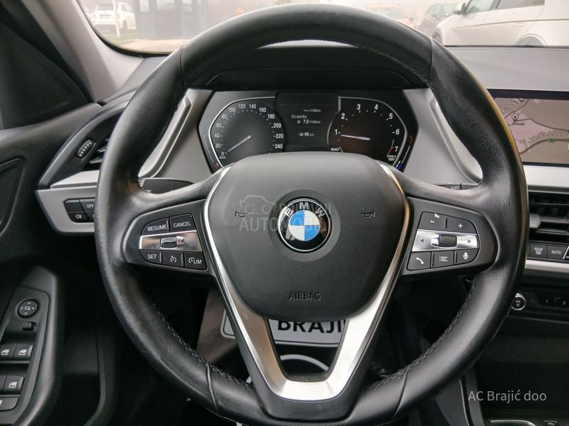 BMW 116 1.5 109HP