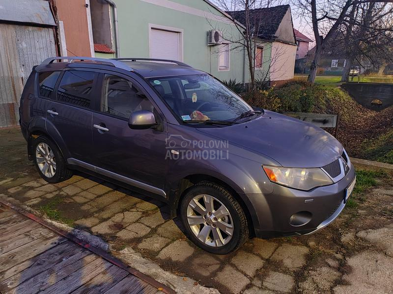 Mitsubishi Outlander outlender 2007.