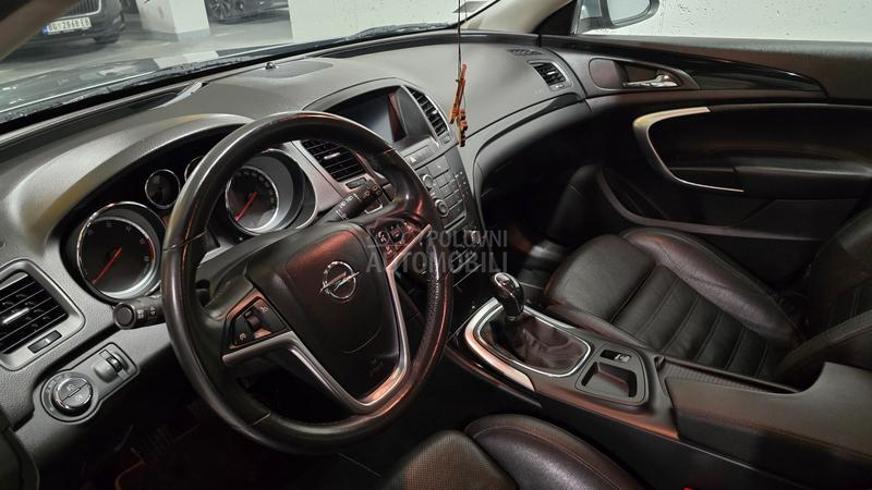 Opel Insignia 2.0 CDTI