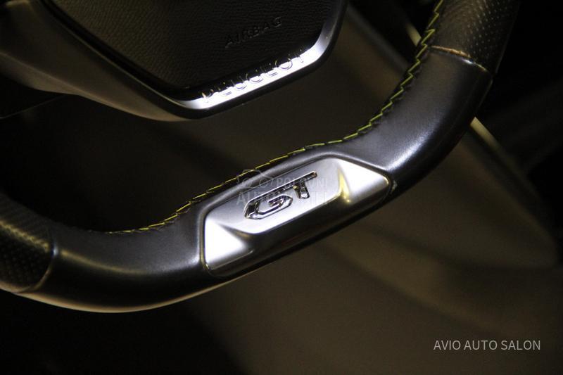 Peugeot 2008 GT-LINE