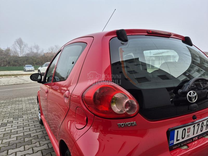 Toyota Aygo 1.0b //CH//