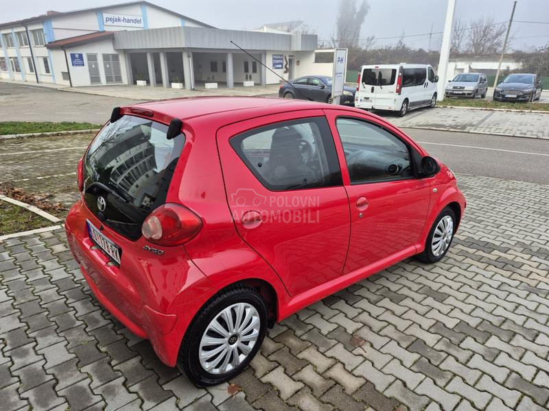 Toyota Aygo 1.0b //CH//
