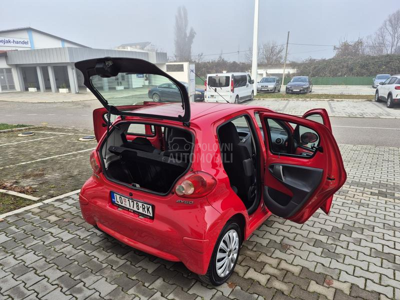 Toyota Aygo 1.0b //CH//