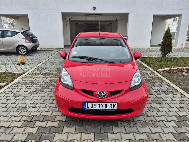 Toyota Aygo 1.0b //CH//