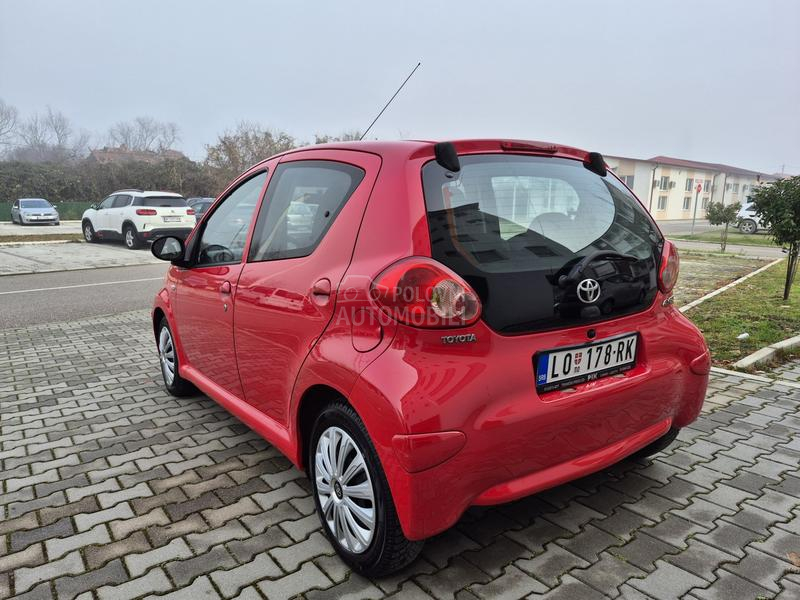 Toyota Aygo 1.0b //CH//