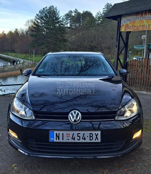 Volkswagen Golf 7 1.6 TDI bluemotion