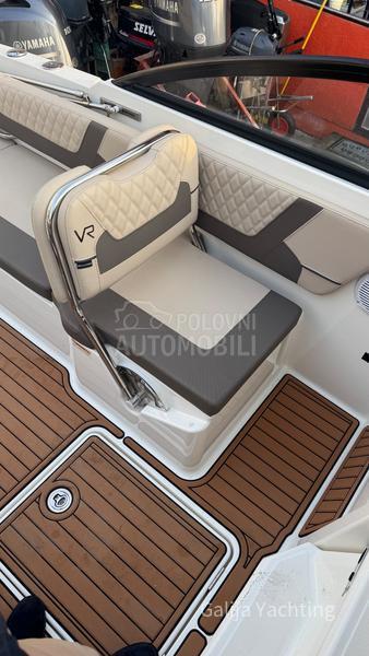 Bayliner VR6 Cuddy