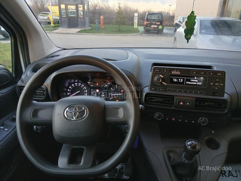 Toyota Proace City 1.5 102HP N1