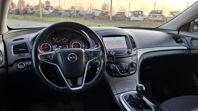 Opel Insignia P R E M I U M