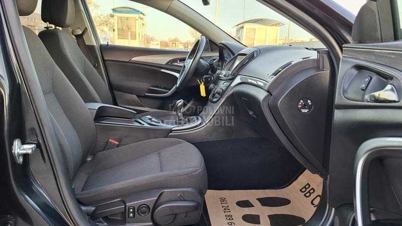 Opel Insignia P R E M I U M