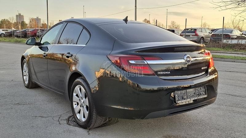 Opel Insignia P R E M I U M