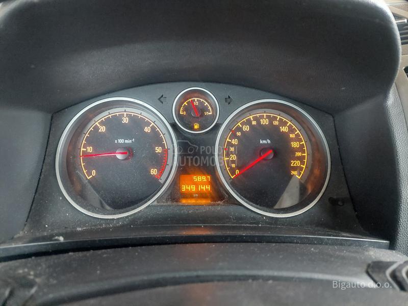 Opel Zafira 1.9 CDTI