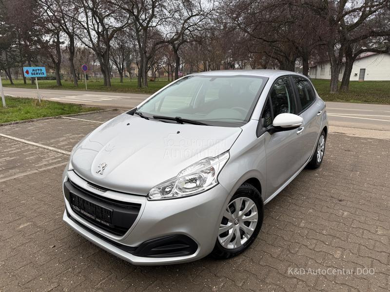 Peugeot 208 1.2