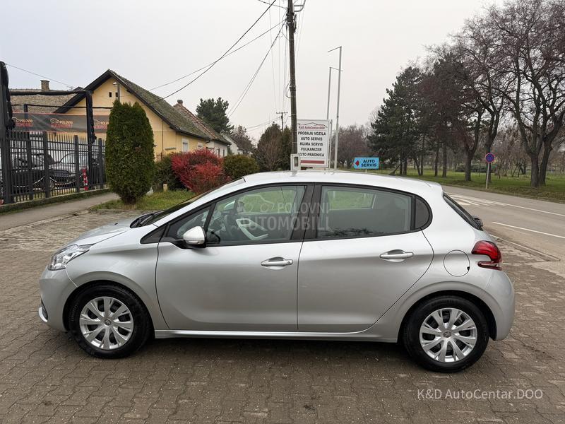 Peugeot 208 1.2