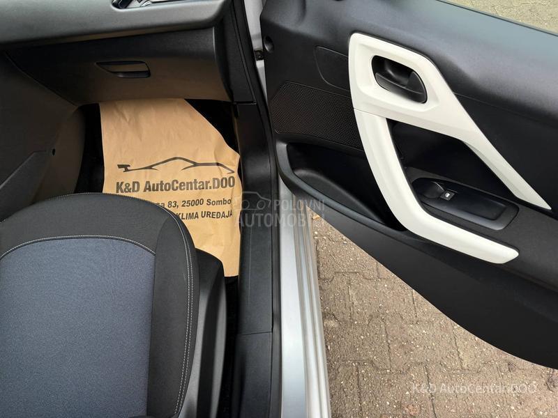 Peugeot 208 1.2