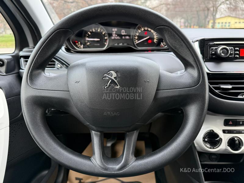 Peugeot 208 1.2
