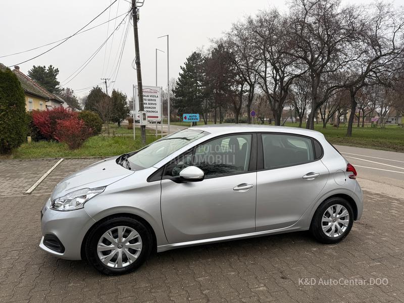 Peugeot 208 1.2