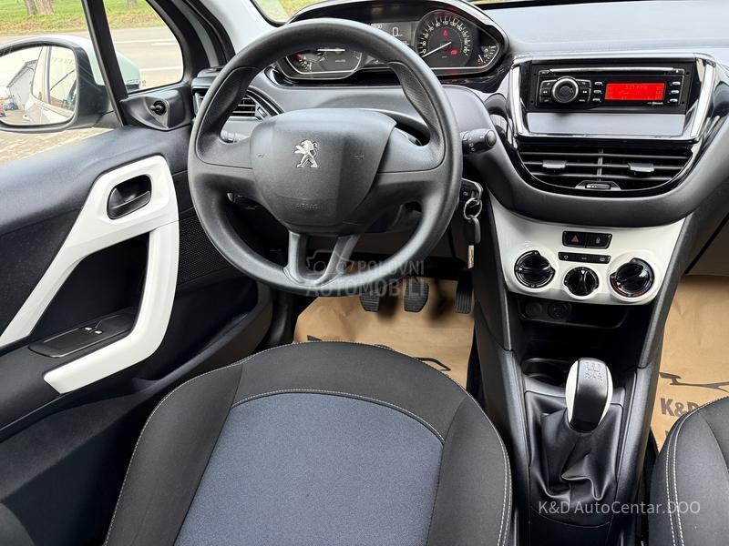 Peugeot 208 1.2