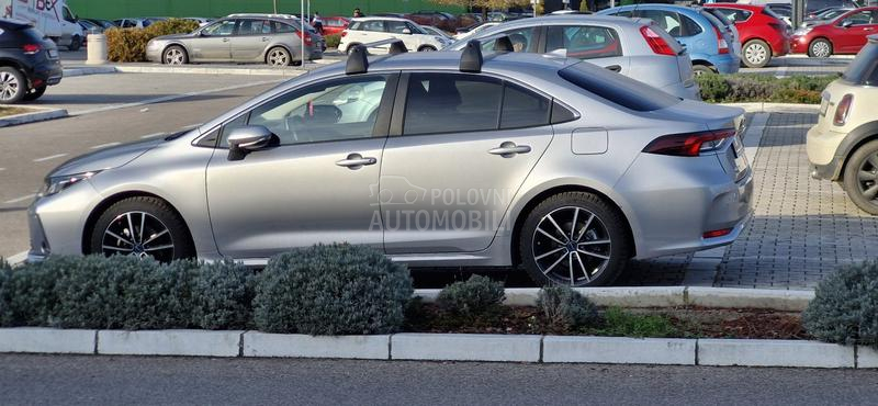 Toyota Corolla 1.5 SOL