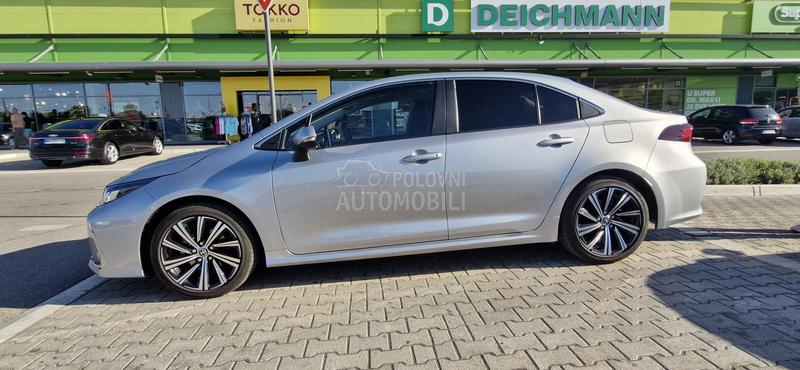 Toyota Corolla 1.5 SOL