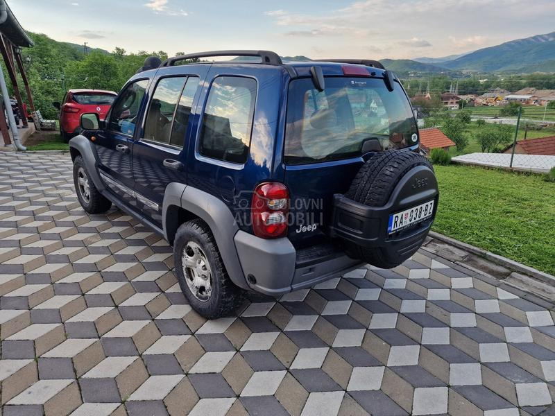 Jeep Cherokee 2,4