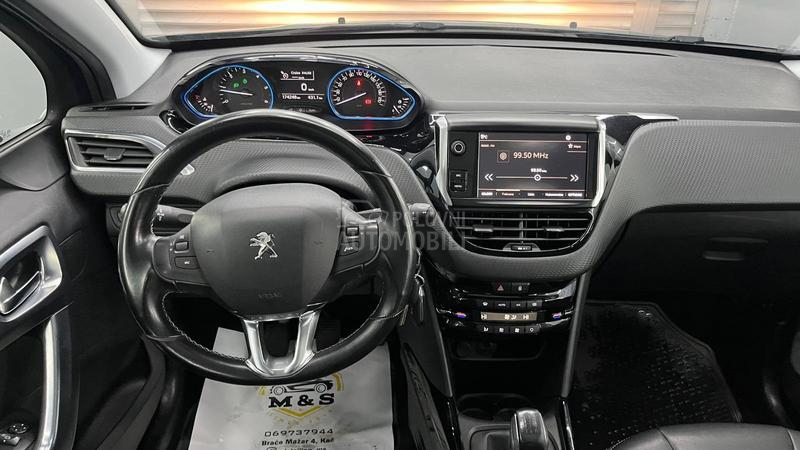Peugeot 2008 ALLURE 1OF1