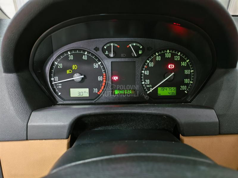 Škoda Fabia 1.4b aut. menj.